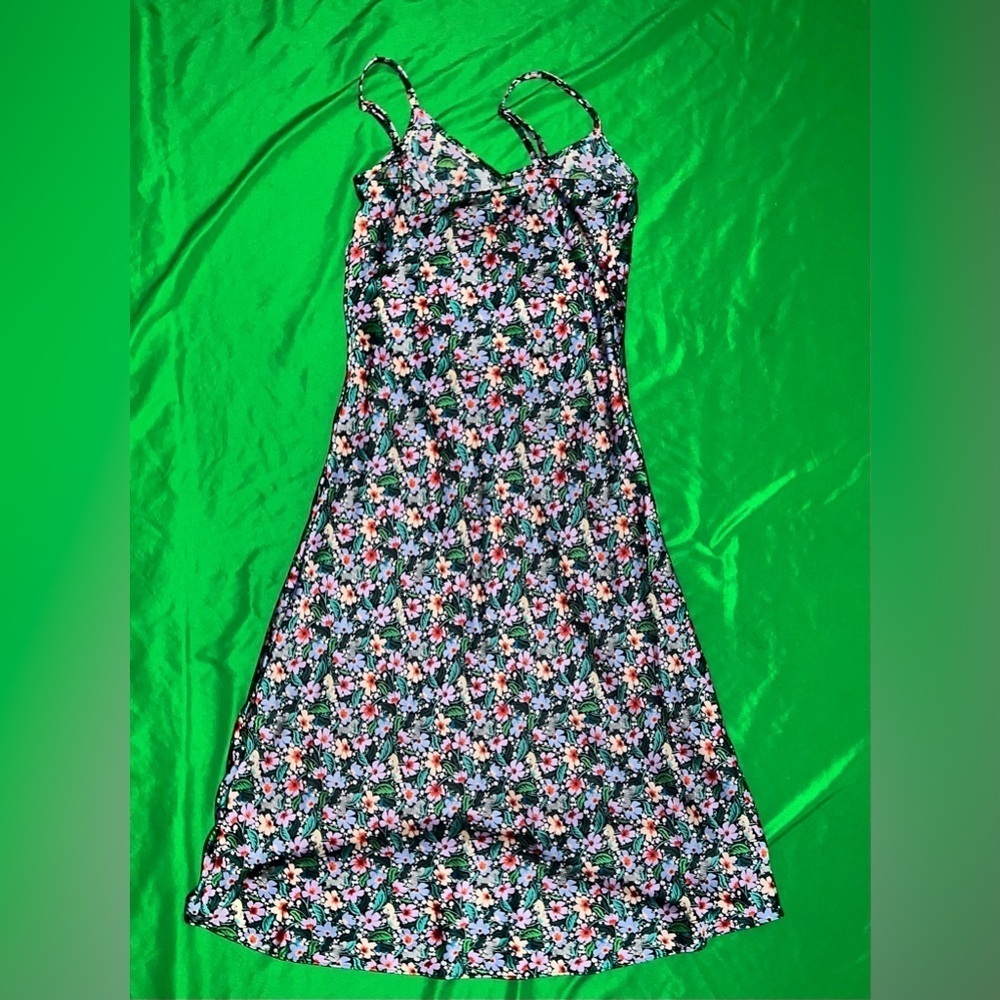 On 34th Floral Spaghetti Strap Dress size XS - Picture 2 of 5